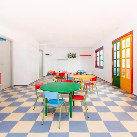 Globales Tamaimo Tropical Aparthotel 3*