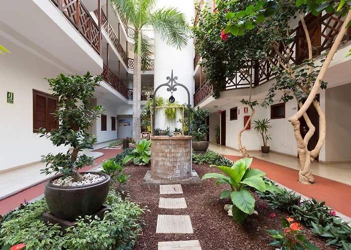 Apartahotel Globales Tamaimo Tropical Puerto de Santiago (Tenerife)